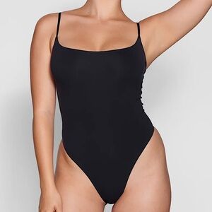 SKIMS “fits everybody” cami bodysuit